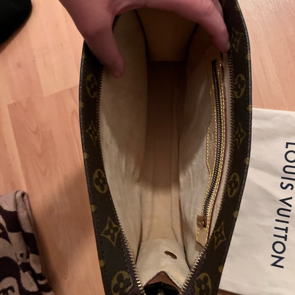•Louis Vuitton 2019 Monogram Toilette AND LV Canvas pocket/organizer wallet - Picture 6 of 16